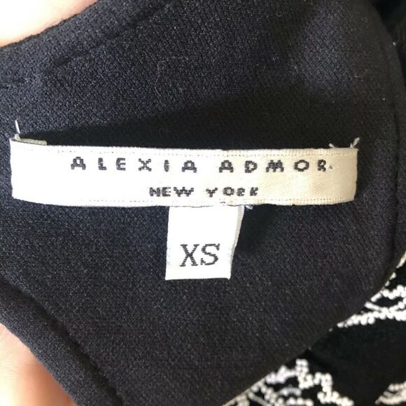 Alexia Admor NY Black Floral Open Back Gown Maxi Dress A Line Fit Size XS Party - Picture 6 of 11